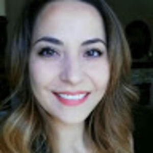 Meet your Posher, Mayra